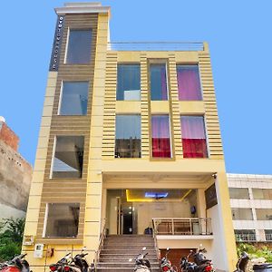 Hotel O Golden Grand